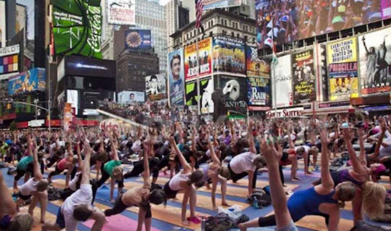 Activewear Manufacturers for Startups!