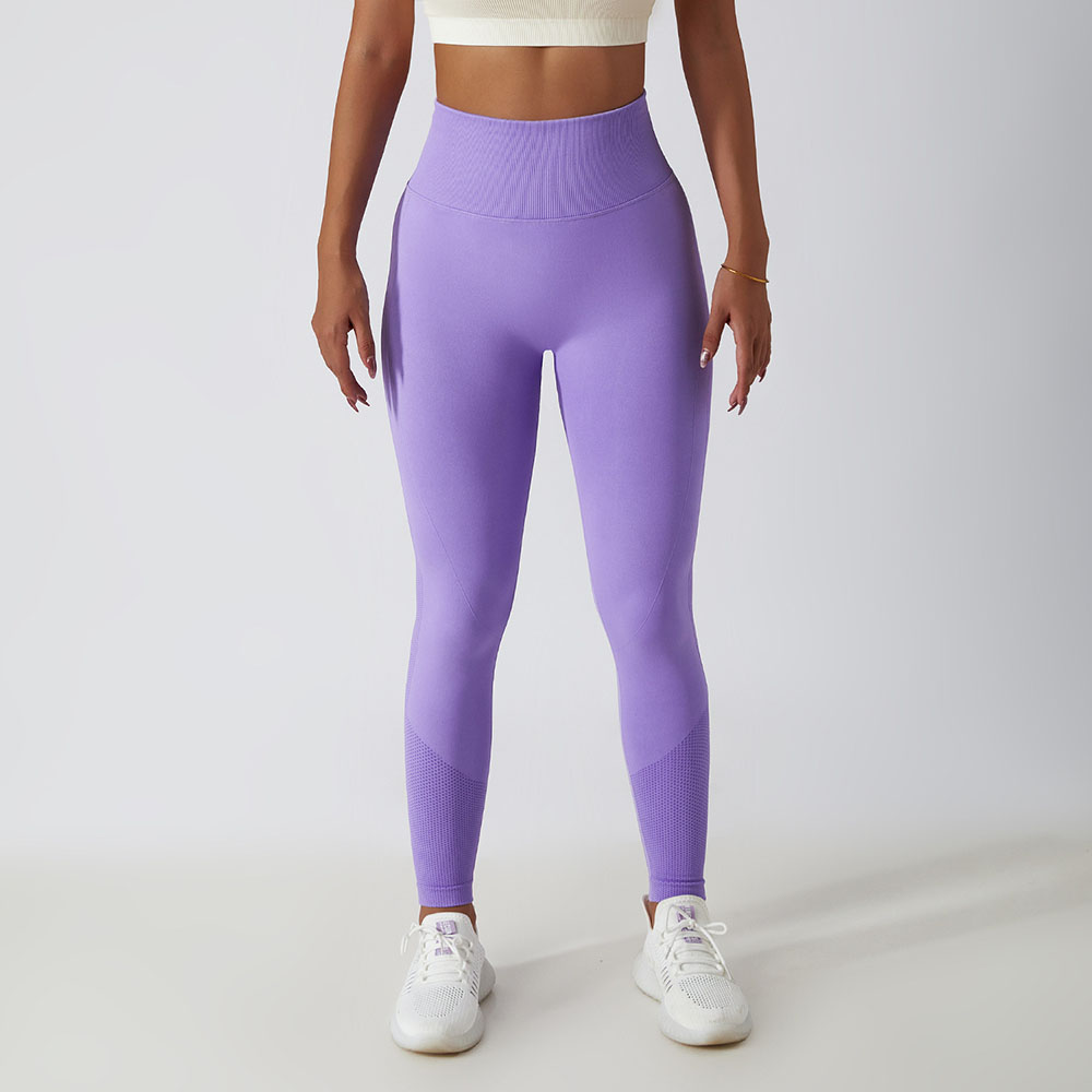 Seamless High-Waisted Breathable Yoga Pants for Women Perfect for Outdoor Running and Fitness