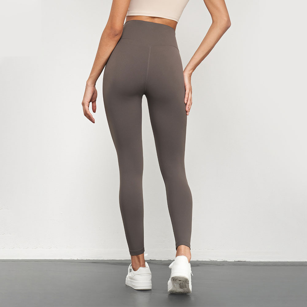 Bare Sensation Antimicrobial Yoga Pants for Women Autumn Long High-Waisted Leggings for Butt Lifting and Outdoor Fitness