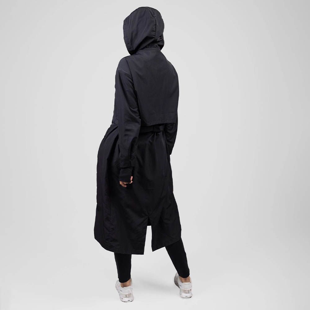 Lightweight Jacket With Breathable Mesh And Detachable Hood