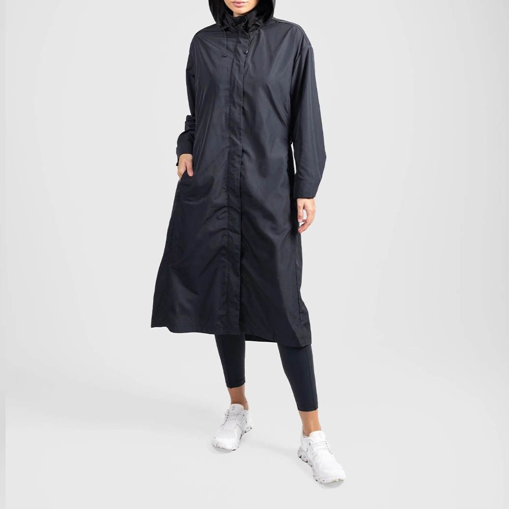 Lightweight Jacket With Breathable Mesh And Detachable Hood