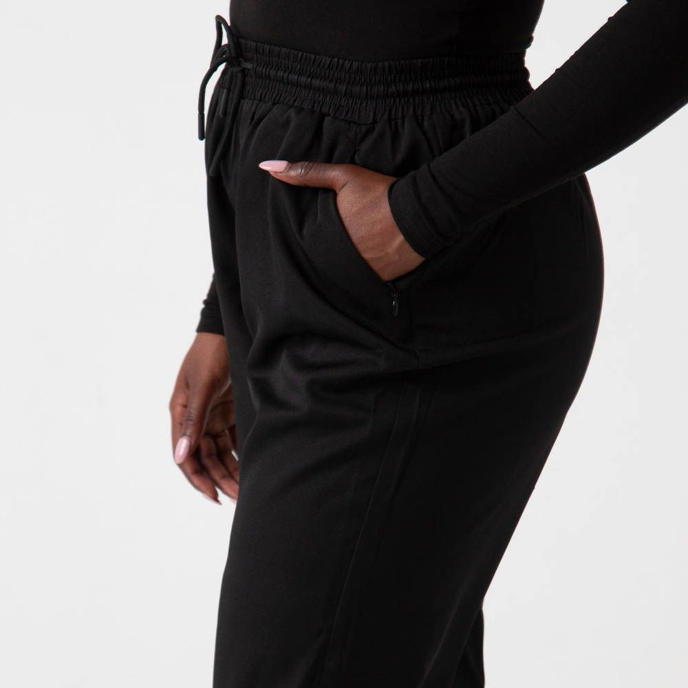 Wide Fit Joggers With Zipper Pocket