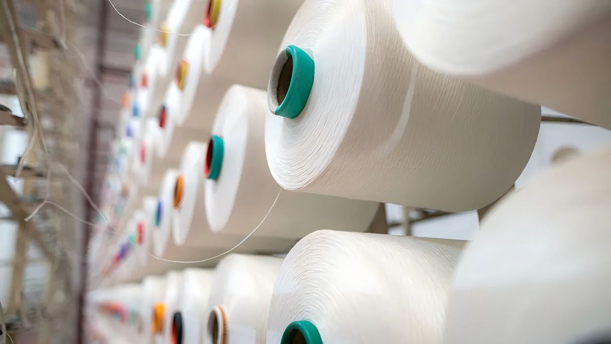 sustainable fitness clothing manufacturers